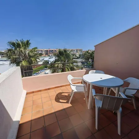 Apartment Avec Terrasse, Piscine, Parking Securise, Proche Et Port - Fr-1-607-47 *
