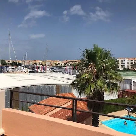 Avec Terrasse, Piscine, Parking Securise, Proche Et Port - Fr-1-607-47 Apartment