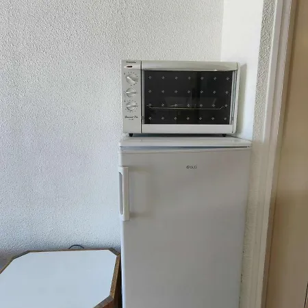 Avec Terrasse, Piscine, Parking Securise, Proche Et Port - Fr-1-607-47 Apartment *